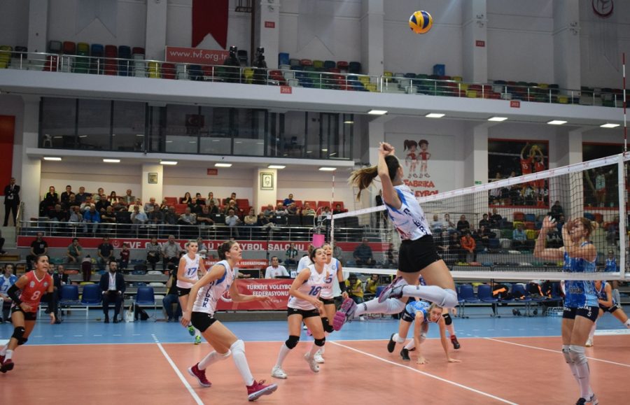 Nilüfer|in sultanları rahat kazandı