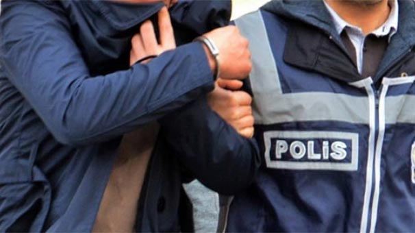 3 ilde FETÖ operasyonu