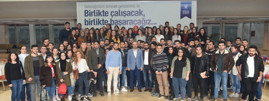 Başkan Aktaş üniversitelilerle buluştu