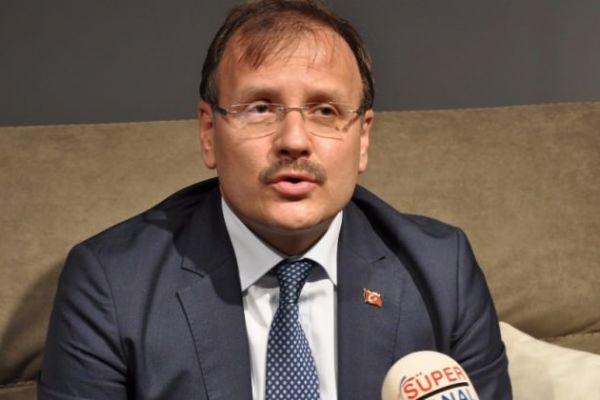 Çavuşoğlu, Bursalı gazetecilerle buluştu