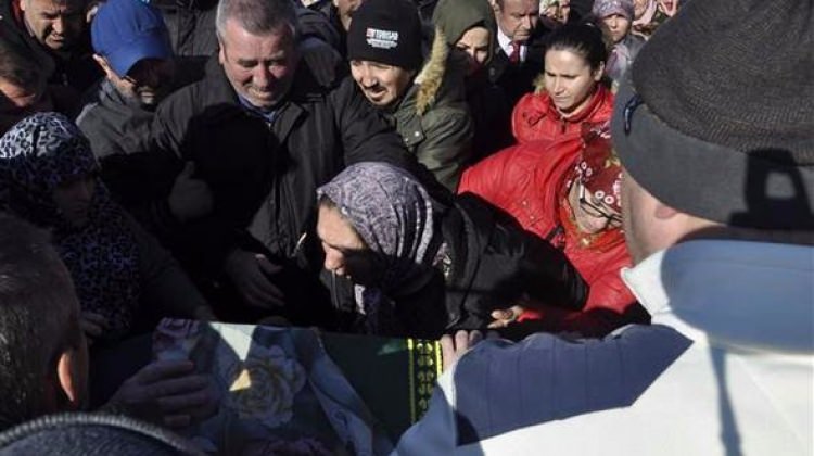 Acılı annenin yürek burkan feryadı