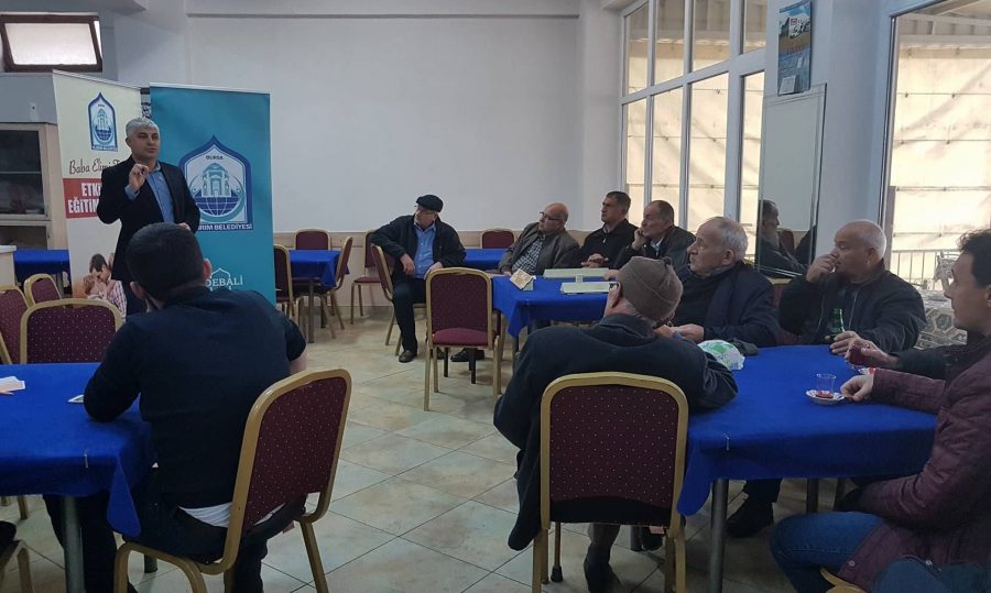 Babalar aile içi iletişimi öğreniyor
