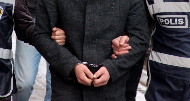 51 öğretmene gözaltı kararı