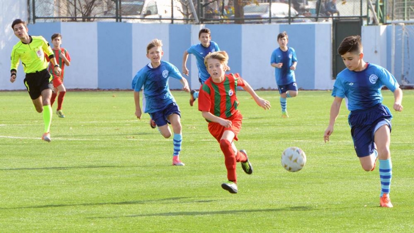 Yıldırım Belediyespor zirve yarışında