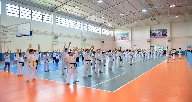 Yıldırım|da sporcular yetişiyor