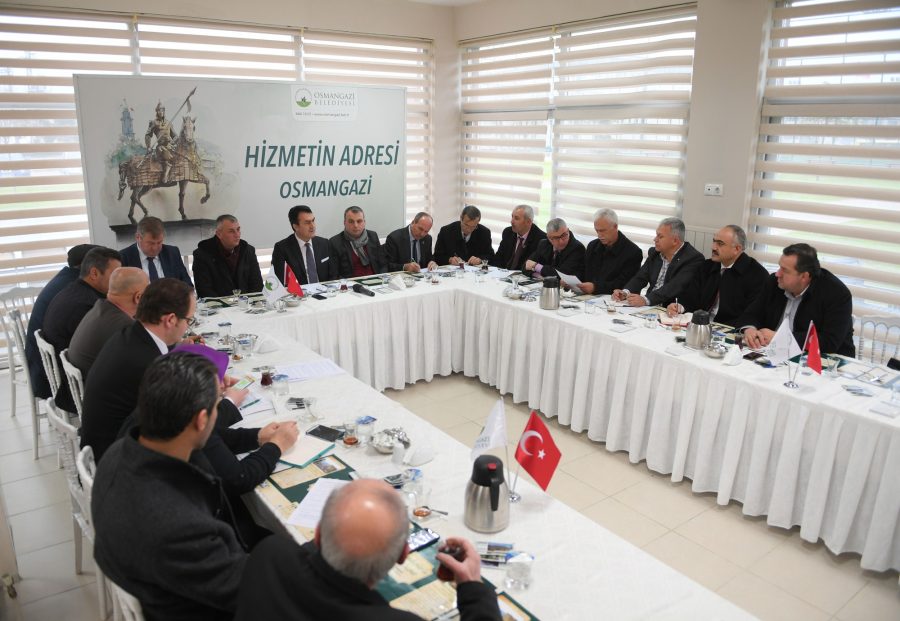 Dündar, muhtarlarla buluştu