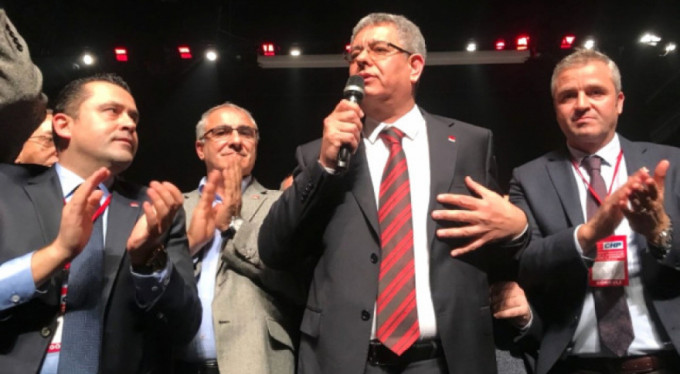 CHP|de Hüseyin Akkuş başkanlığı
