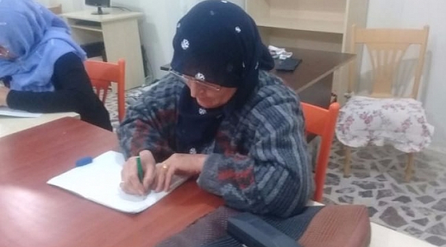 250 kadın okuma ve yazma öğrendi