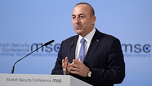 Çavuşoğlu'ndan moderatöre tepki