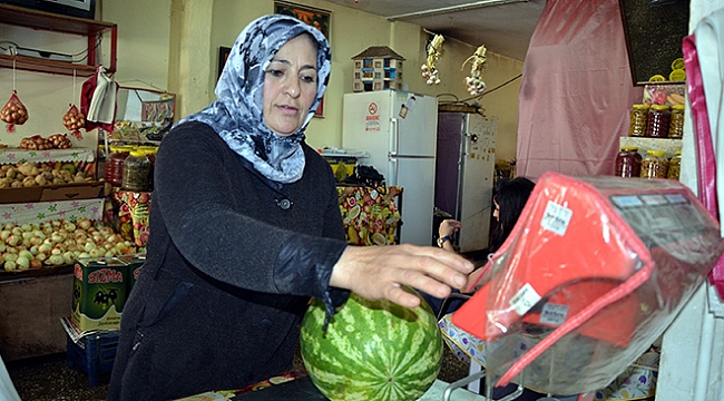 Hem eşinin hem de işinin patronu oldu