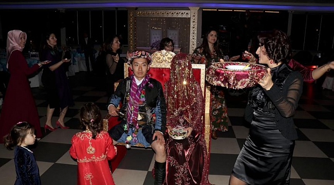 Japon damat Türk düğünü ile evlendi