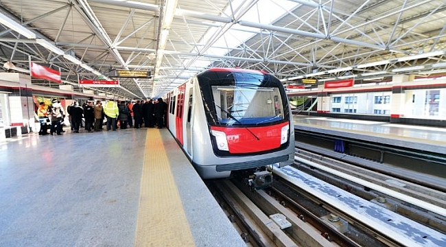 Metroda kansere karşı farkındalık anonsları yapıldı