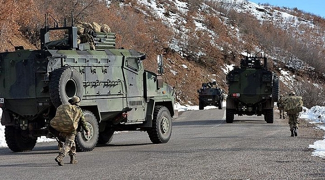 Sınır karakoluna hain saldırı