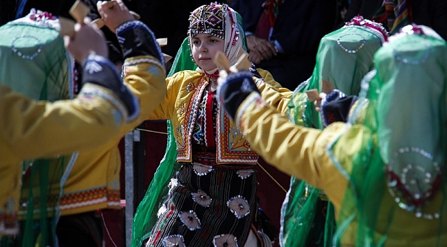 Bursa'da Nevruz Bayramı kutlaması