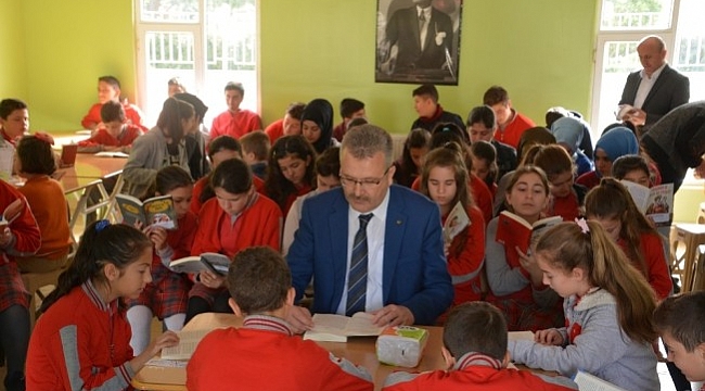 Karacabey'de kitap okuma seferberliği