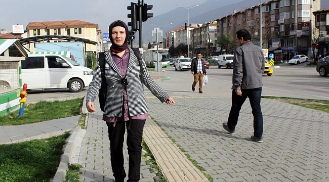 MS hastası genç kız şiirle ayağa kalktı