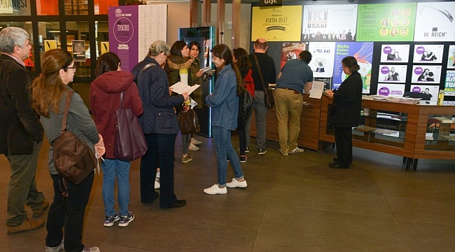 Nilüfer Tiyatro Festivali'ne büyük ilgi