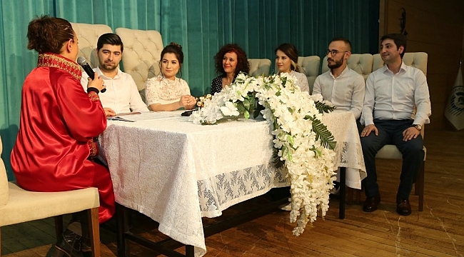 Tiyatrocuların nikahından renkli görüntüler