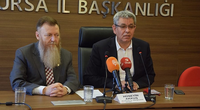 Aytuğ Yatıcı Bursa'da konuştu