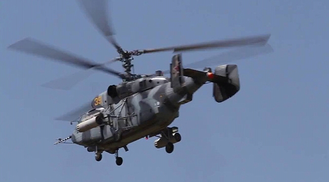 Baltık'ta helikopter düştü