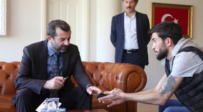 Başkan Işık Gürsuluları dinliyor