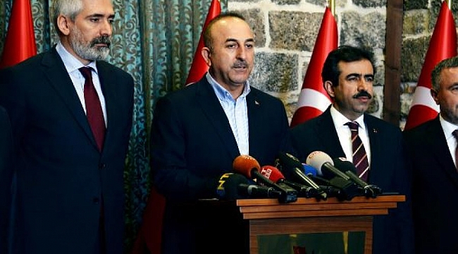 Çavuşoğlu: Trump'ın YPG kararı olumlu