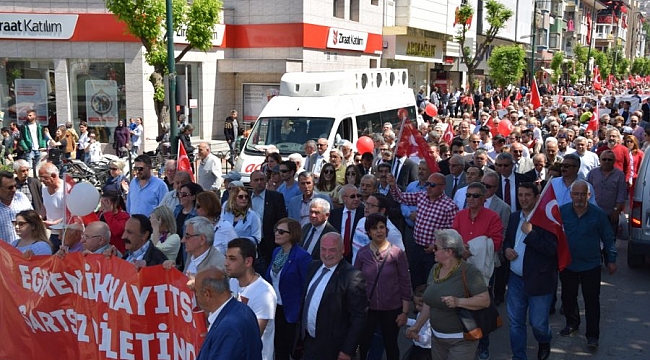 CHP Bursa 23 Nisan'ı kutladı