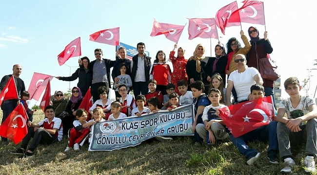 Genç sporcular Mudanya'da fidan dikti
