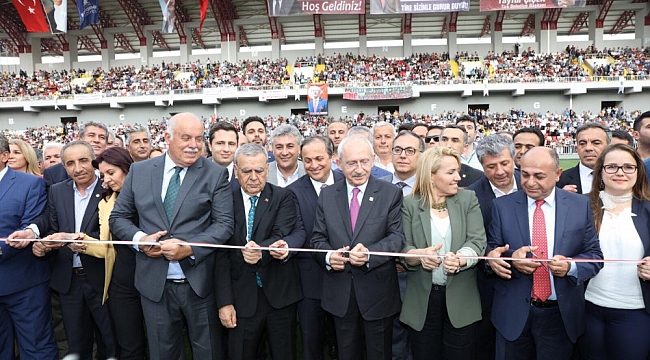 Kılıçdaroğlu Tire Stadını açtı