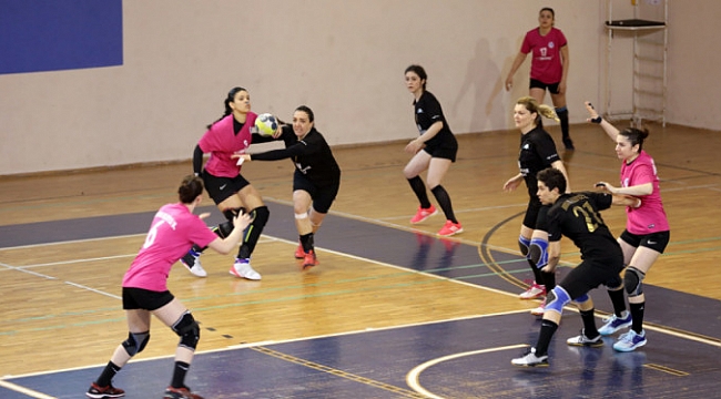 Mudanya Belediyespor'dan geçit yok