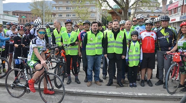 Sağlıklı yaşam için pedal çevirdiler