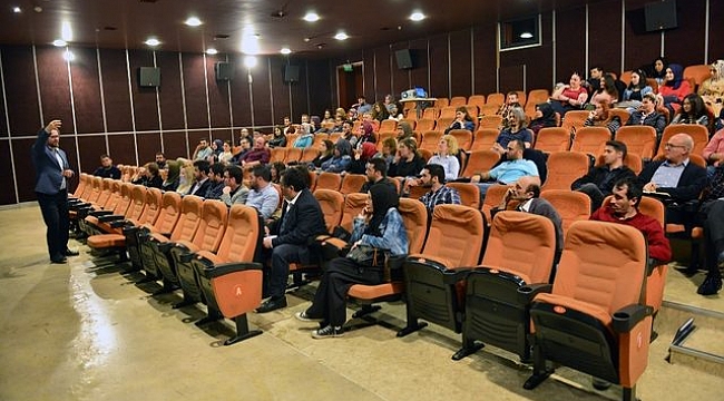 ‘Sosyal Medya Uzmanlığı’ eğitimleri başladı