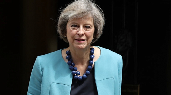 Theresa May de 'vur' emri verdi