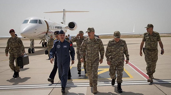 Akar ve komutanlar Hatay'da