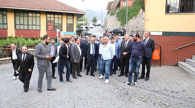 Aktaş Misi Köyü'nü ziyaret etti