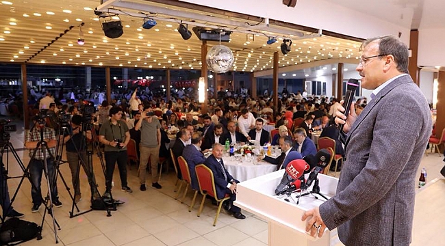Çavuşoğlu gençlerle iftarda buluştu