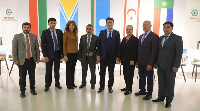 Hoca Ahmet Yesevi sergisi açıldı