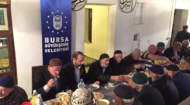 İftar sofraları Batum'da kuruldu