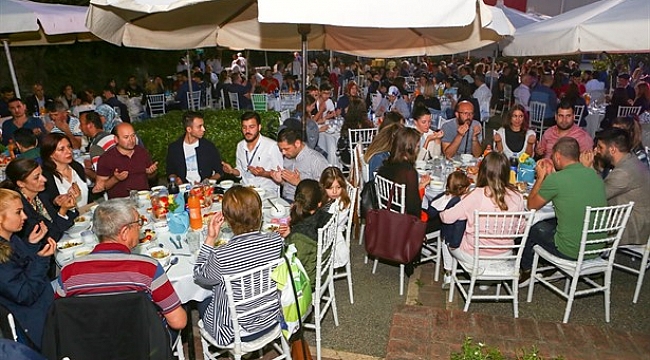 Nilüfer Belediyesi çalışanları iftarda buluştu