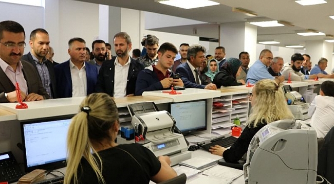 AK Parti'den Erdoğan'a bağış desteği
