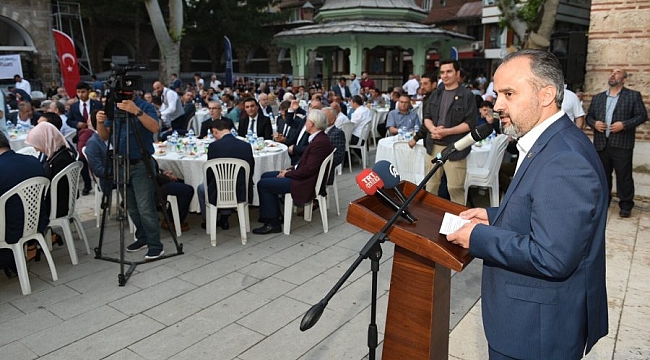 İshakpaşa'da anlamlı iftar