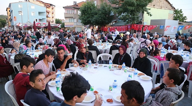 Orhaneli'de iftar bereketi