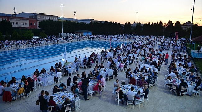 Yıldırım ailesi iftarda buluştu