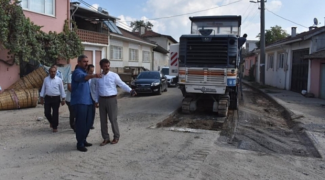 Çeltik yolları asfaltlanıyor