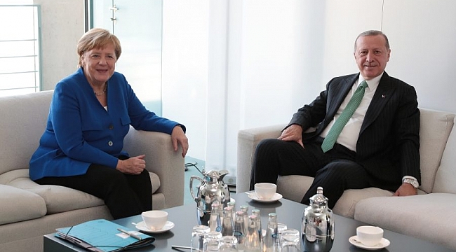 Erdoğan ve Merkel'den ortak basın toplantısı