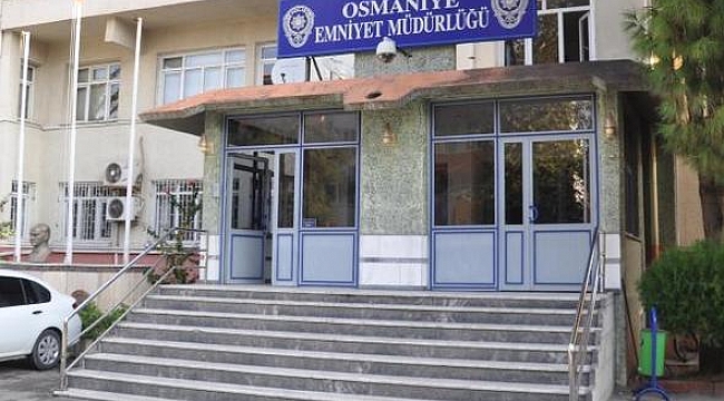 Atatürk'e hakarete tutuklama