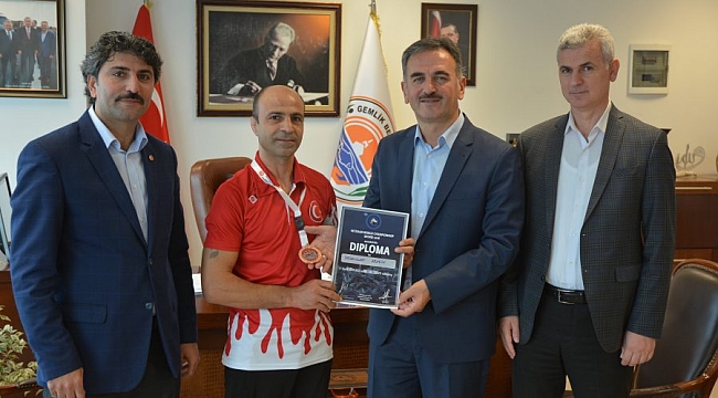 Başkan Yılmaz dünya üçüncüsünü ağırladı