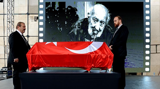 Büyük usta son yolculuğuna uğurlanıyor