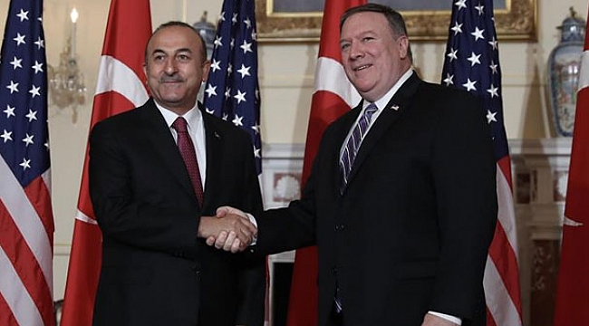Çavuşoğlu Pompeo ile telefonda görüştü