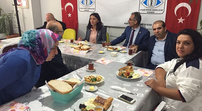 'Engelli maaşındaki 1000 lira nerede?'
